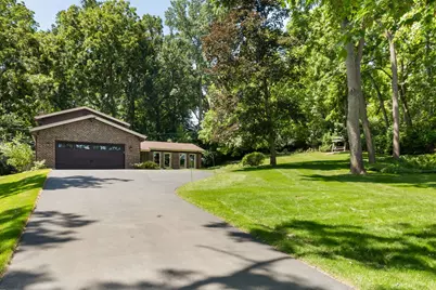 1124 Crane Drive, Sleepy Hollow, IL 60118 - Photo 2