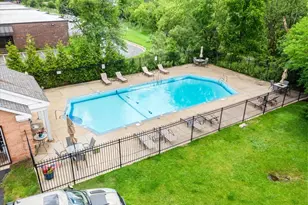 5101 Carriage Way Dr, Rolling Meadows, IL 60008 - Photo 42