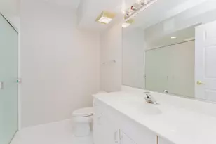 7400 N Lincoln Ave, Skokie, IL 60076 - Photo 10