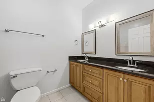 1934 N Washtenaw Ave, Chicago, IL 60647 - Photo 14