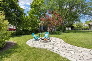 1304 Clark St, North Aurora, IL 60542 - Photo 2