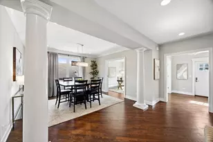 5324 S Neva Ave, Chicago, IL 60638 - Photo 6
