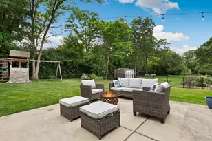 8448 Clynderven Rd, Burr Ridge, IL 60527 - Photo 22