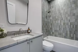 3923 N Janssen Ave, Chicago, IL 60613 - Photo 18