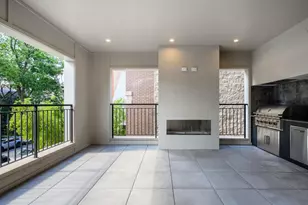 3923 N Janssen Ave, Chicago, IL 60613 - Photo 26