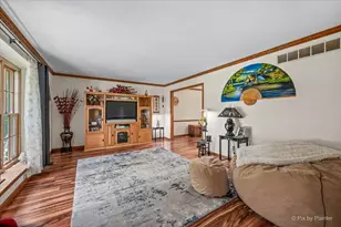 2639 Berkshire Dr, Geneva, IL 60134 - Photo 10