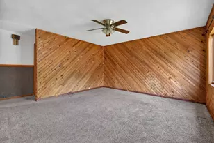 526 Laurel Ave, Romeoville, IL 60446 - Photo 2