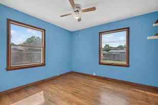 526 Laurel Ave, Romeoville, IL 60446 - Photo 12