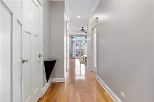 1925 W Berenice Ave, Chicago, IL 60613 - Photo 22