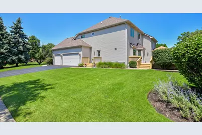 3940 Highknob Circle, Naperville, IL 60564 - Photo 2