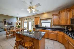 3940 Highknob Cir, Naperville, IL 60564 - Photo 4