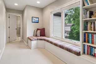 901 Kenton Rd, Deerfield, IL 60015 - Photo 20