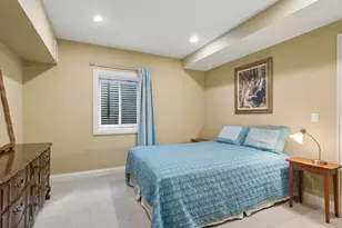 901 Kenton Rd, Deerfield, IL 60015 - Photo 32