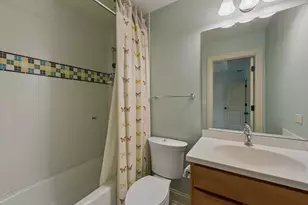 901 Kenton Rd, Deerfield, IL 60015 - Photo 24