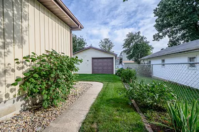 336 E 1st Street, El Paso, IL 61738 - Photo 28