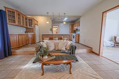 336 E 1st Street, El Paso, IL 61738 - Photo 6