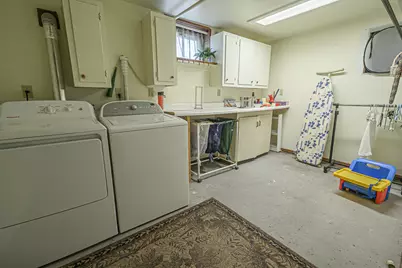 336 E 1st Street, El Paso, IL 61738 - Photo 22