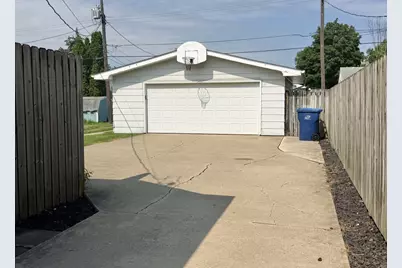 1511 St Vincents Avenue, Lasalle, IL 61301 - Photo 20