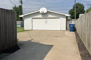 1511 St Vincents Ave, Lasalle, IL 61301 - Photo 20