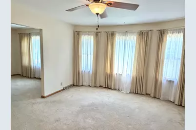 1511 St Vincents Avenue, Lasalle, IL 61301 - Photo 4