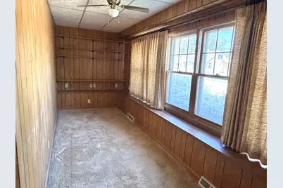 1511 St Vincents Avenue, Lasalle, IL 61301 - Photo 2