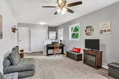 13719 W Wadsworth Road, Wadsworth, IL 60083 - Photo 18