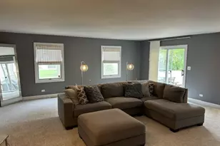 1213 Brook Ln, Naperville, IL 60540 - Photo 6