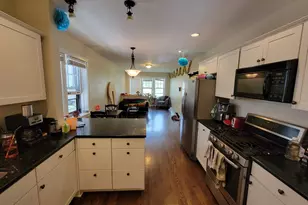 1624 Washington St, Evanston, IL 60202 - Photo 2