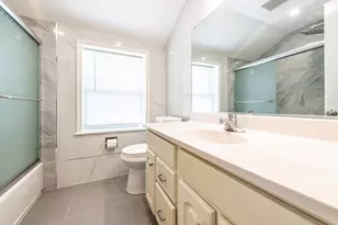 6611 W Foster Ave, Chicago, IL 60656 - Photo 24