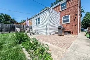 6611 W Foster Ave, Chicago, IL 60656 - Photo 36
