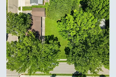 402 E 19th Street, Sterling, IL 61081 - Photo 38
