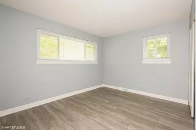 319 Shirley Court, Wheaton, IL 60187 - Photo 10
