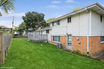 319 Shirley Court, Wheaton, IL 60187 - Photo 20