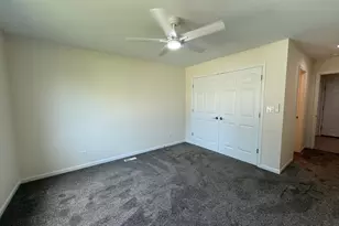 924 Bergera Street W, Braidwood, IL 60408 - Photo 10