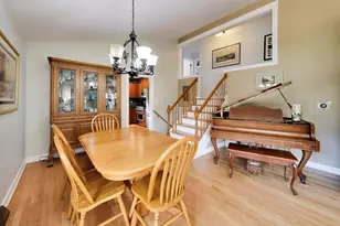 [Address not provided], Arlington Heights, IL 60004 - Photo 6