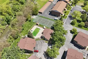 1 W Stonebridge Ct, Palos Hills, IL 60465 - Photo 26