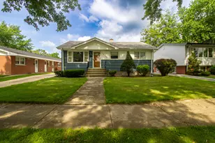 18538 Oak Ave, Lansing, IL 60438 - Photo 2