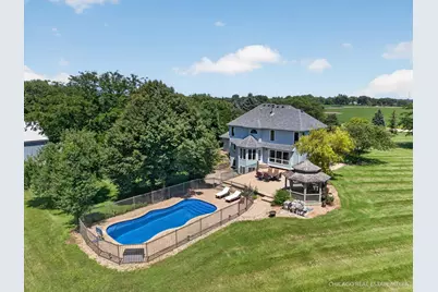 27031 Brickville Road, Sycamore, IL 60178 - Photo 2