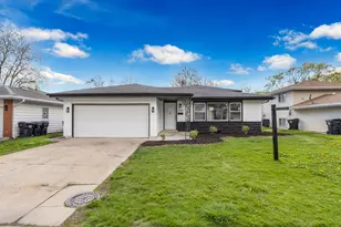 15622 Kenwood Ave, South Holland, IL 60473 - Photo 1