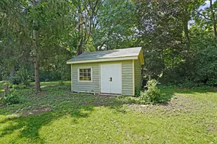 10414 Country Ln, Beach Park, IL 60087 - Photo 22