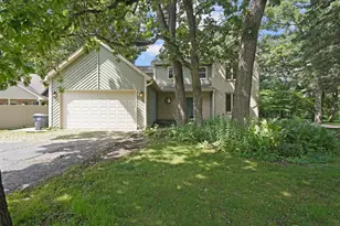 10414 Country Ln, Beach Park, IL 60087 - Photo 1