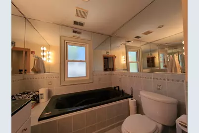 417 N Hough Street, Barrington, IL 60010 - Photo 50