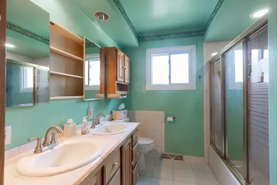 8948 Nashville Avenue, Morton Grove, IL 60053 - Photo 12