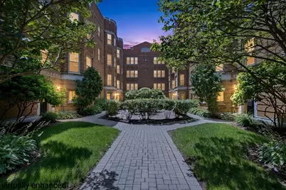 619 Washington Boulevard #1W, Oak Park, IL 60302 - Photo 1