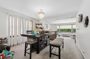 9206 Bennett Ave, Evanston, IL 60203 - Photo 12