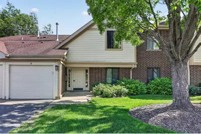 863 E Coach Road #1, Palatine, IL 60074 - Photo 1