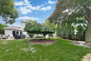 104 N Northampton Dr, Geneva, IL 60134 - Photo 34