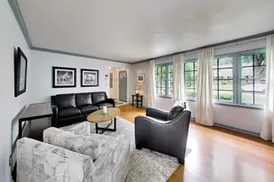 104 N Northampton Dr, Geneva, IL 60134 - Photo 8