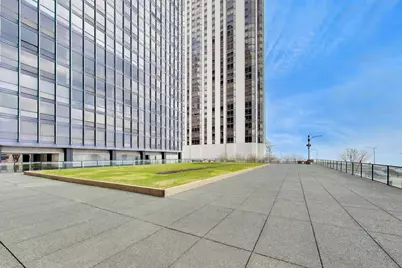 900 N Lake Shore Drive #1610, Chicago, IL 60611 - Photo 22