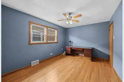 6000 S Narragansett Avenue, Chicago, IL 60638 - Photo 10
